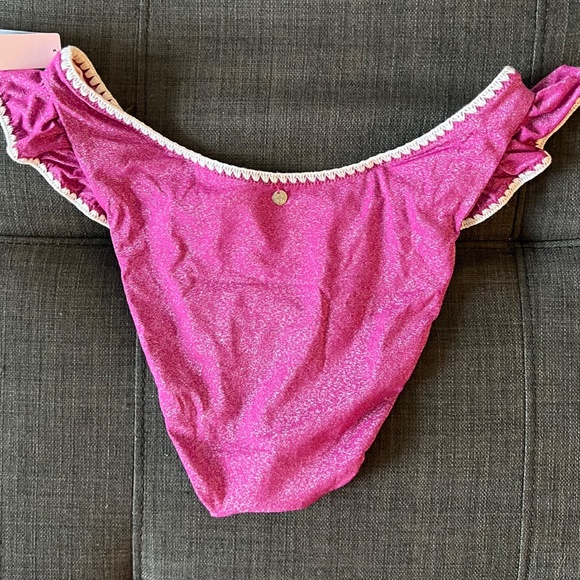 Victoria's Secret - Ruffled Pink Bikini Bottom (Size M) - Picture 2 of 3
